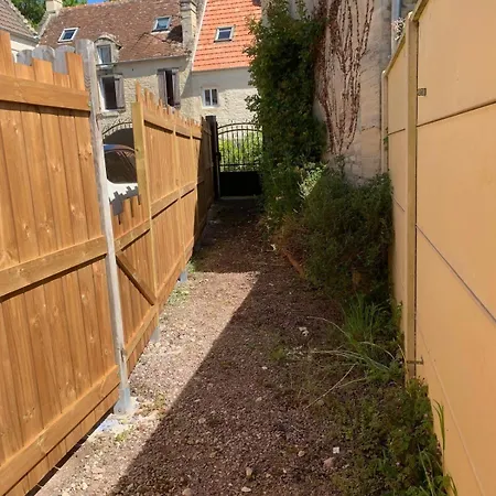 Maisonnette De Charme - Piscine Interieure Privee Chauffee En Option לוק-סור-מר