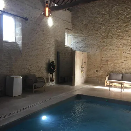 Maisonnette De Charme - Piscine Interieure Privee Chauffee En Option *