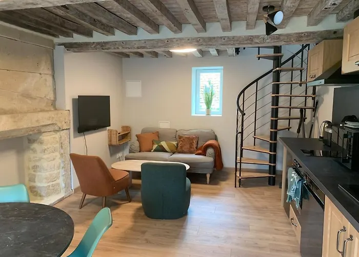 Maisonnette De Charme - Piscine Interieure Privee Chauffee En Option Holiday home *