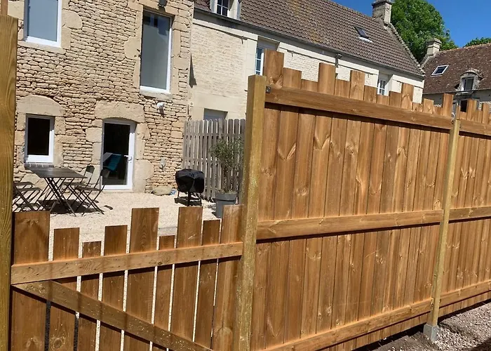 Holiday home Maisonnette De Charme - Piscine Interieure Privee Chauffee En Option Luc-sur-Mer