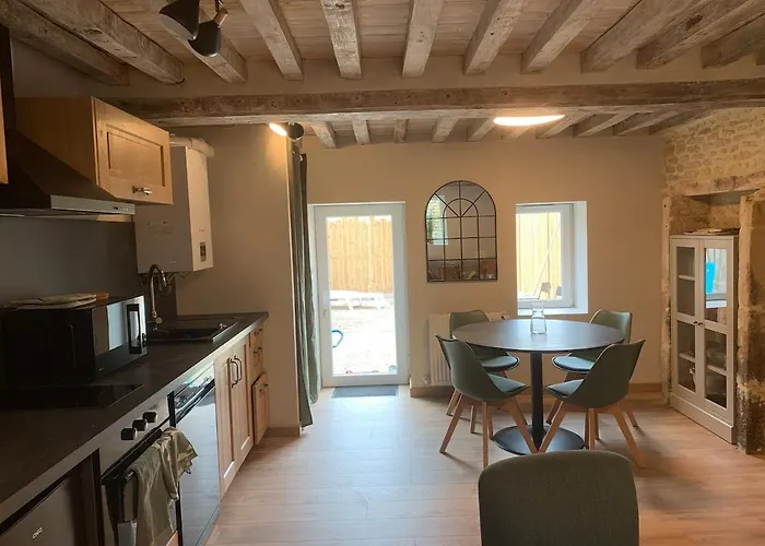 Maisonnette De Charme - Piscine Interieure Privee Chauffee En Option Holiday home