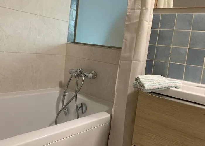 Maisonnette De Charme - Piscine Interieure Privee Chauffee En Option Holiday home Luc-sur-Mer