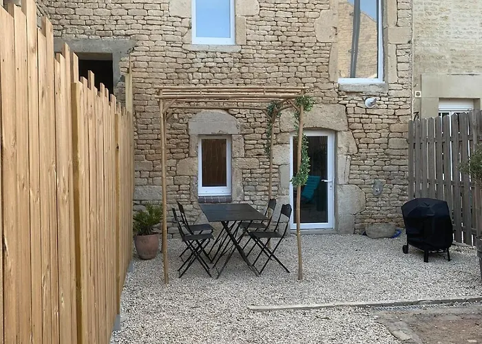 Holiday home Maisonnette De Charme - Piscine Interieure Privee Chauffee En Option