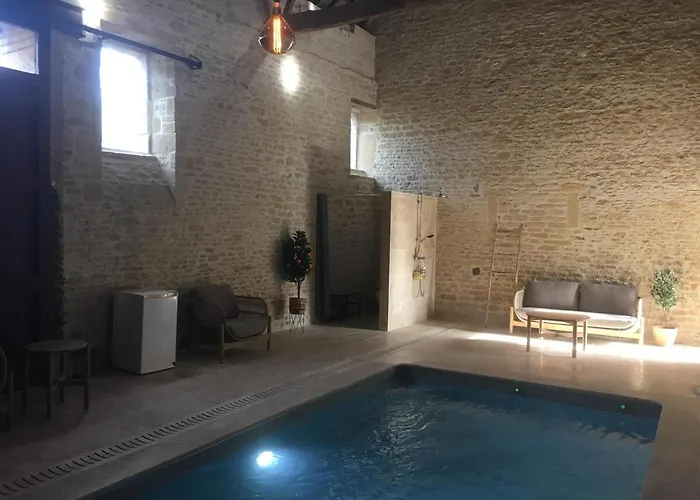 Maisonnette De Charme - Piscine Interieure Privee Chauffee En Option *